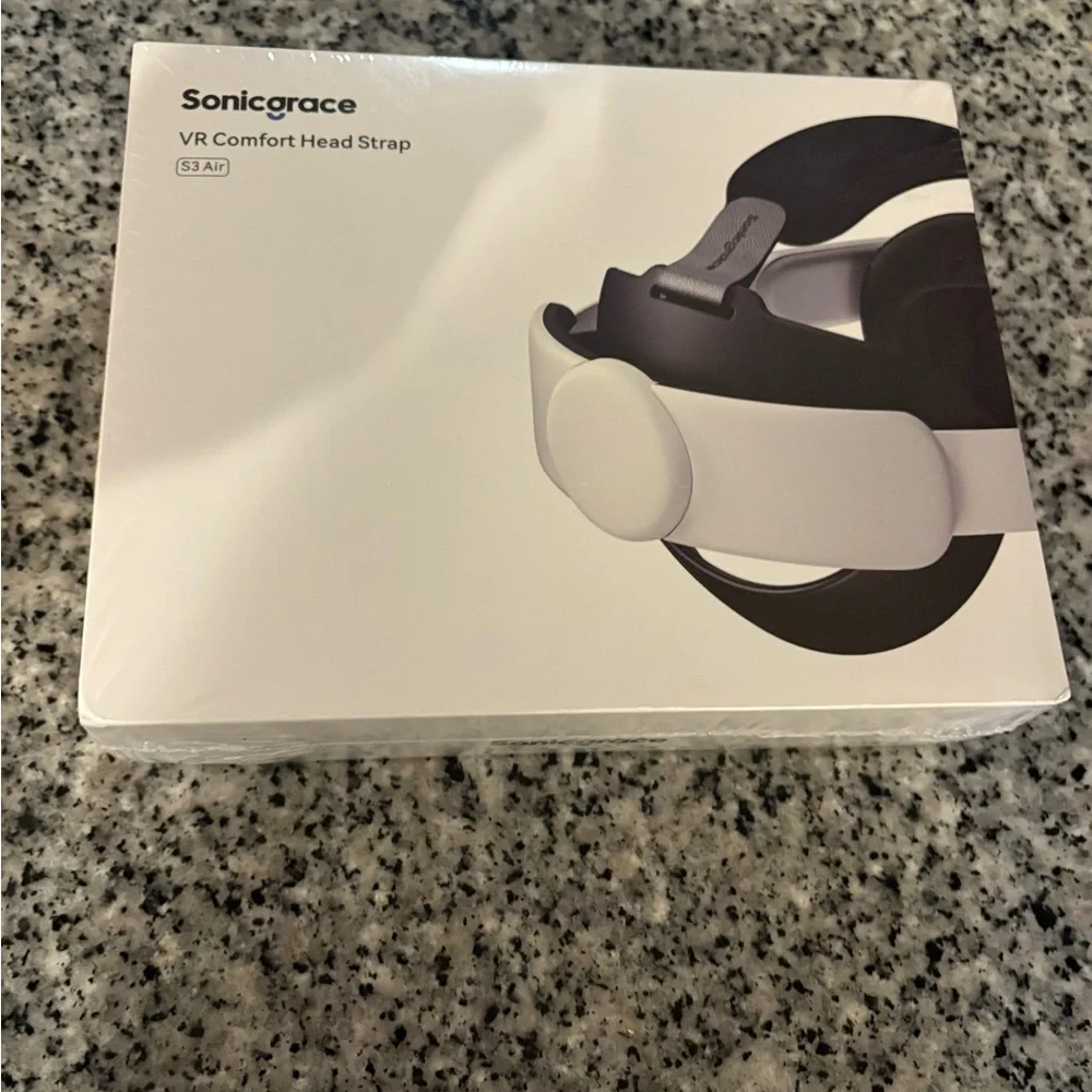 Innovative VR Headset with Comfort Strap - Black and White